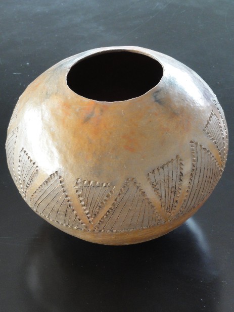 geometric earthenware zulu beerpot 1950