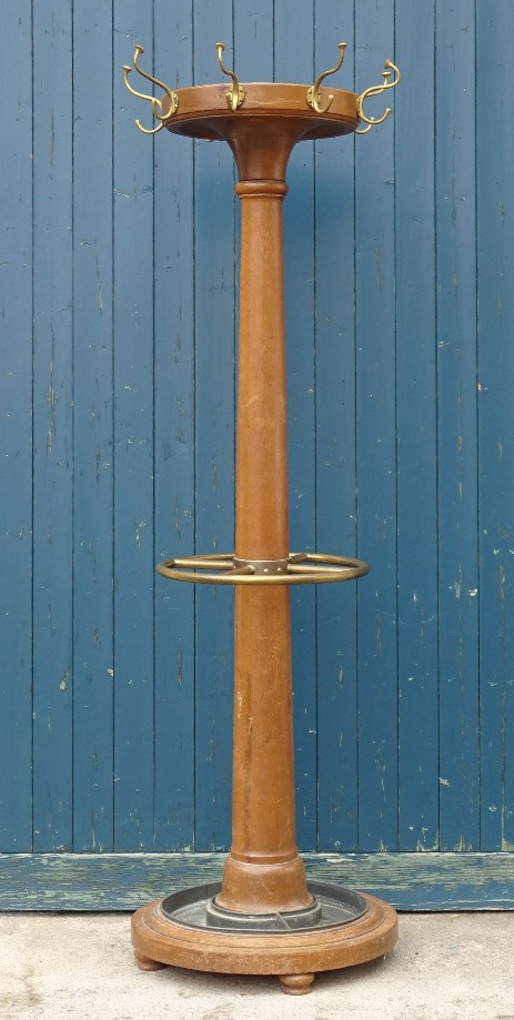 Jugendstil Restaurant Garderobe Holz massiv Krone um 1915