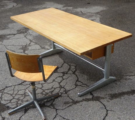 embru schulmöbel, vollholz schreibtisch 60erjahre embru schulmöbel, vollholz schreibtisch 60erjahre