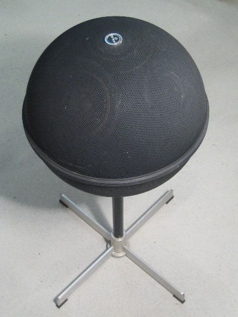 grosse jvc nivico boxen mit ständer oder zum aufhängen grosse jvc nivico boxen mit ständer oder zum aufhängen